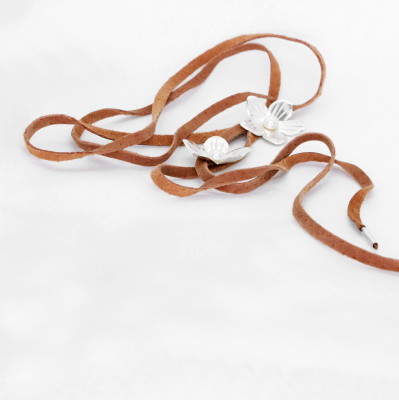 Chocker Galhos Floridos